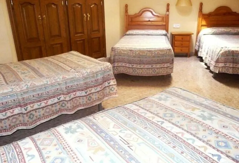スタンダード４人部屋, Hostal Casa Castro