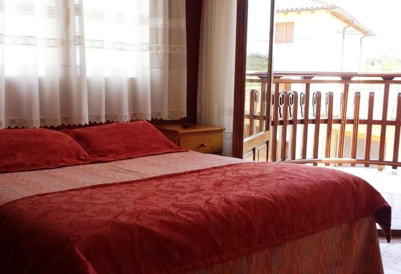 غرفة قياسية مزوَّدة بشُرفة, Hostal Casa Castro