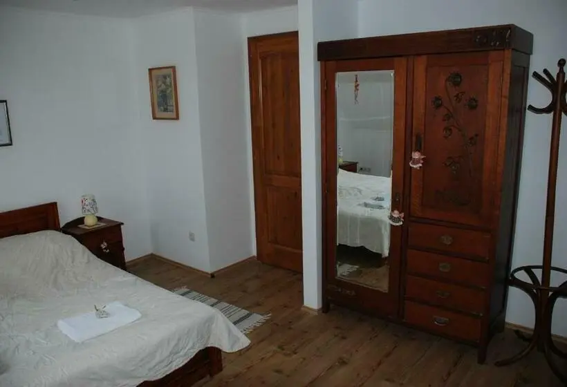 اتاق استاندارد, Hungária Vendégház