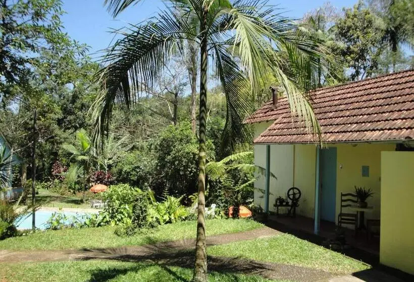 スタンダードトリプルルーム, Pousada Arboretum
