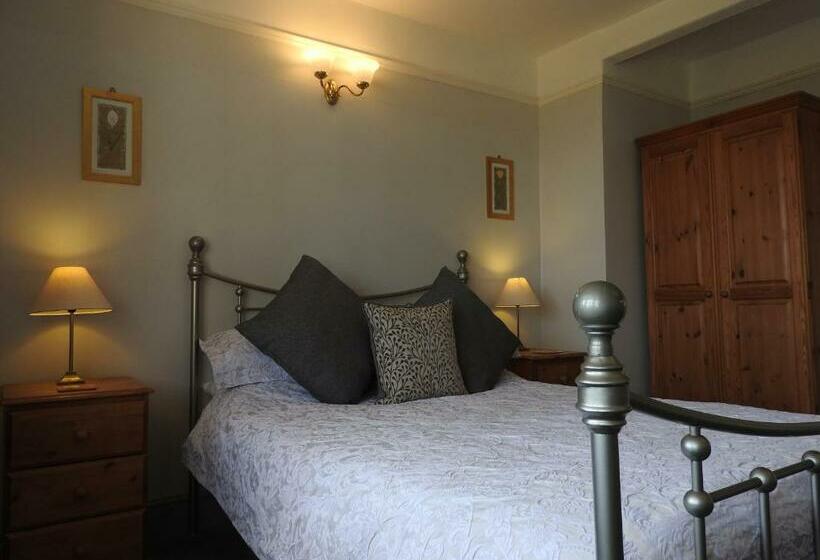 Номер Стандарт, Riverside Cottage B&b