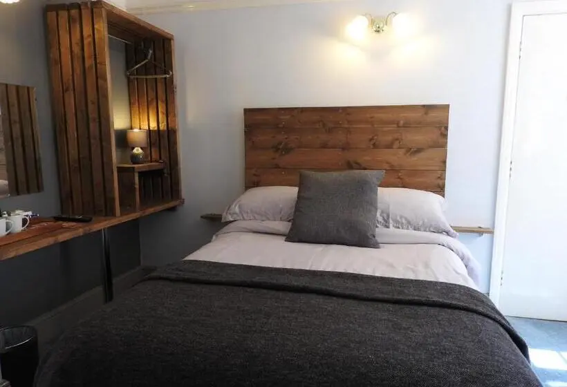 Chambre Economy, Riverside Cottage B&b