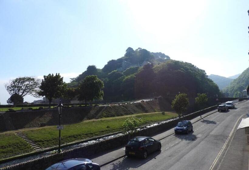 חדר סטנדרט עם מיטת קינג, Riverside Cottage B&b