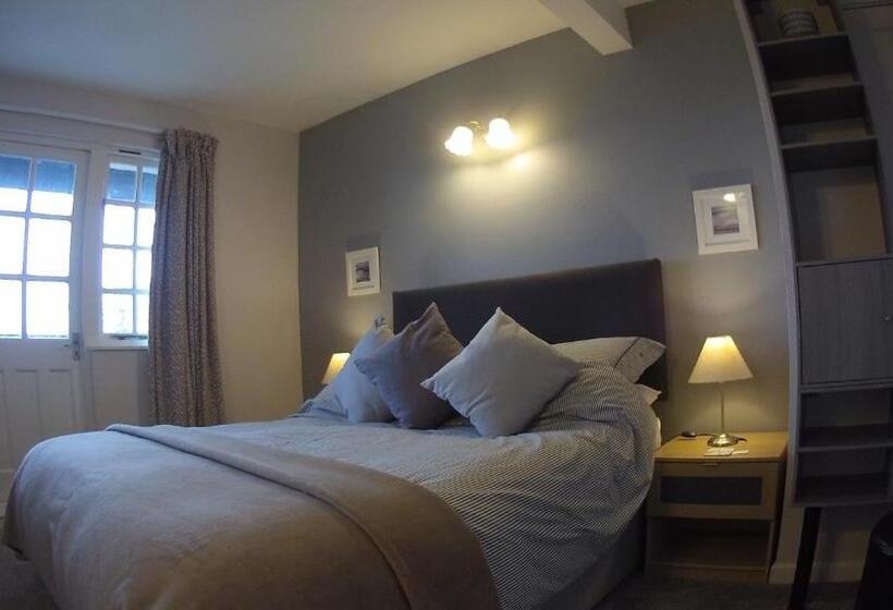 חדר סטנדרט עם מיטת קינג, Riverside Cottage B&b