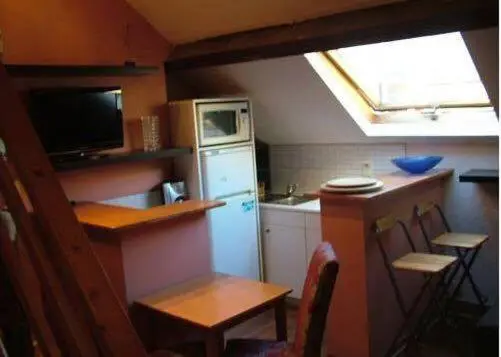 آپارتمان دوبلکس 1 خوابه, Appart Hôtel Maison De La Lune   Petite Auberge D Etterbeek