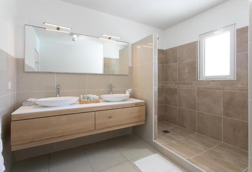 １ベッドルームアパートメント, Bleu Emeraude