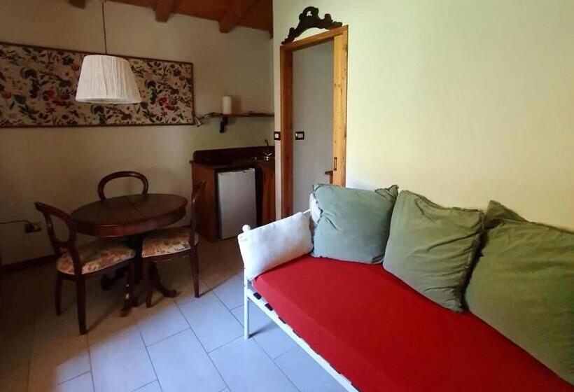 דירת חדר משפחתית, Chiesa Ignano 1778