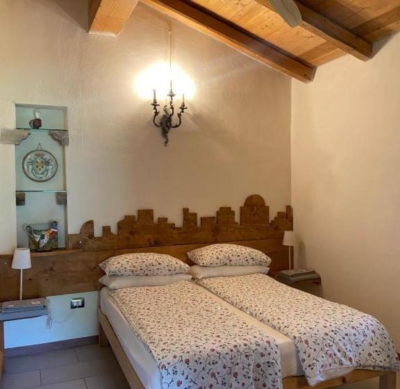 דירת חדר משפחתית, Chiesa Ignano 1778