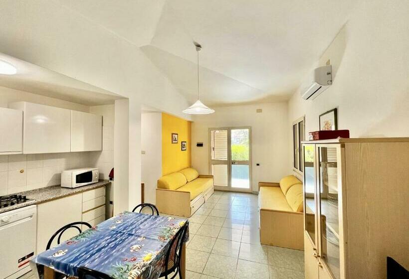 דירת חדר, Mare Azzurro