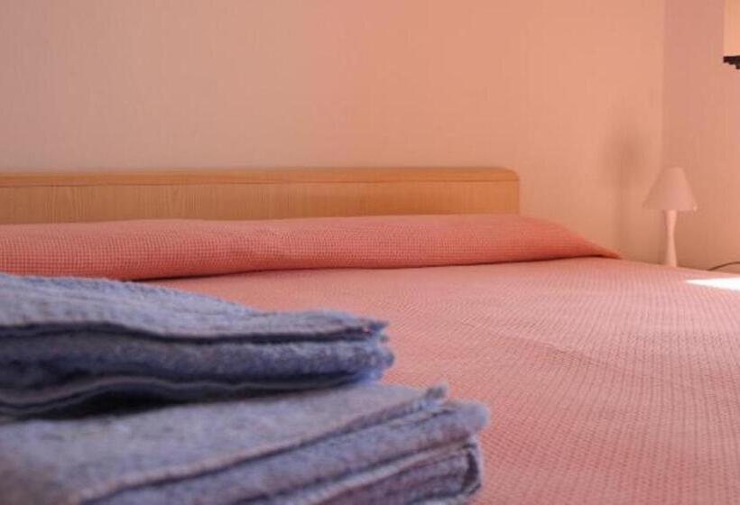 דירת חדר, Mare Azzurro