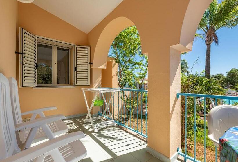 דירת חדר סופריור, Mare Azzurro