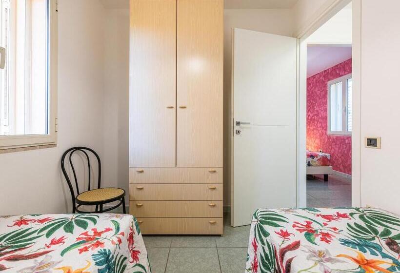 דירת חדר סופריור, Mare Azzurro