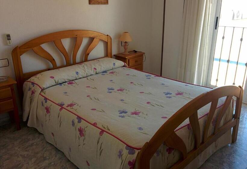 اتاق استاندارد, Pensión Egea Ii