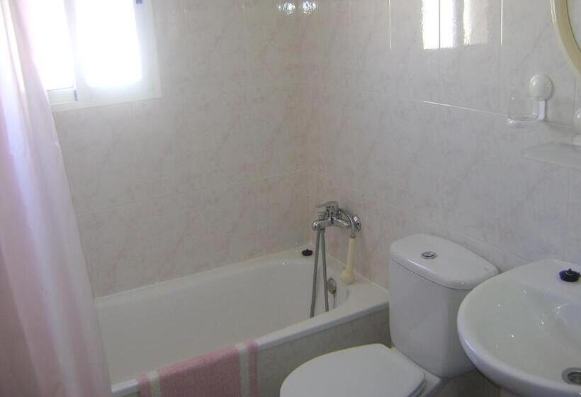 اتاق استاندارد, Pensión Egea Ii