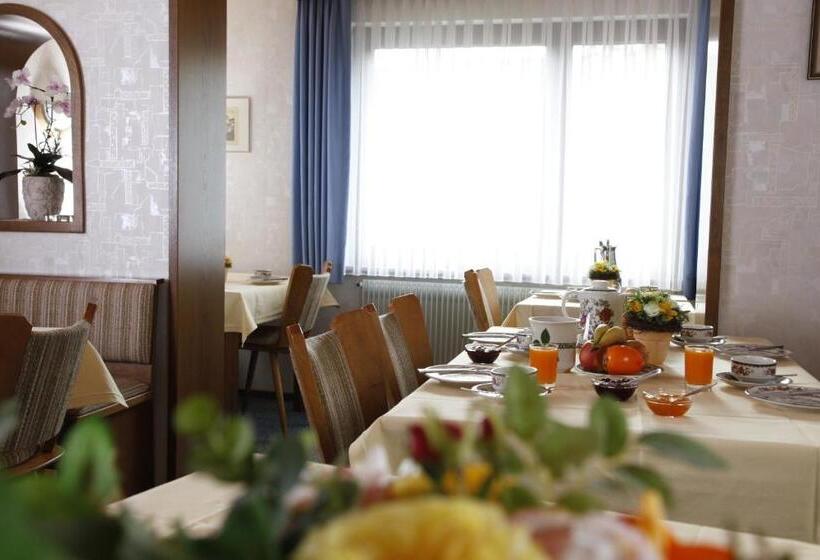 Номер Стандарт, Haus Bergwiese