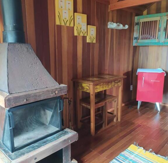 샬레, Pousada Recanto Varanda Do Sol