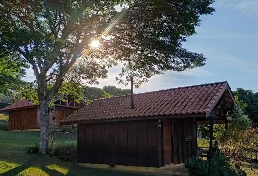샬레, Pousada Recanto Varanda Do Sol