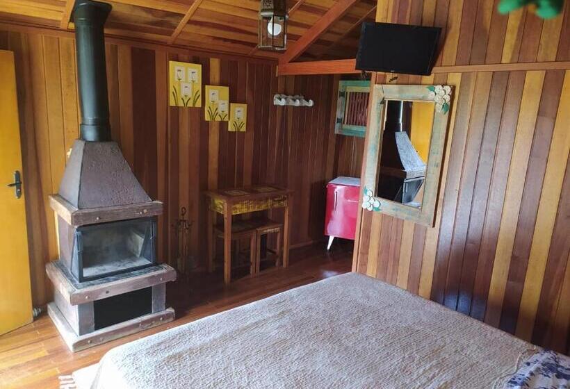 샬레, Pousada Recanto Varanda Do Sol