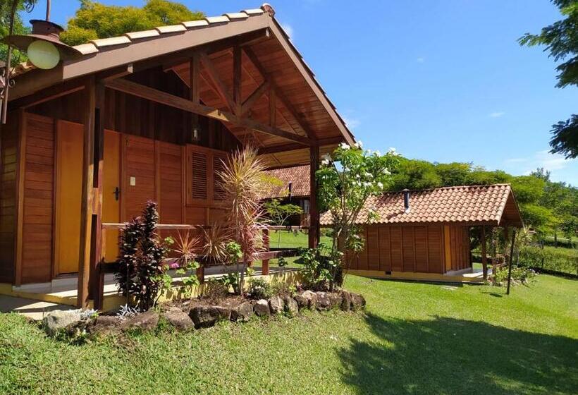 샬레, Pousada Recanto Varanda Do Sol