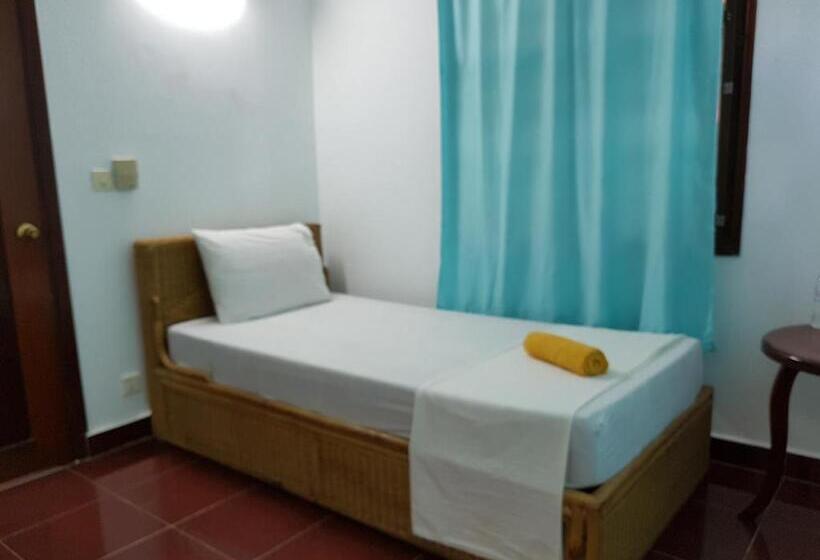 Номер Economy Индивидуальный, Smiley's Guesthouse