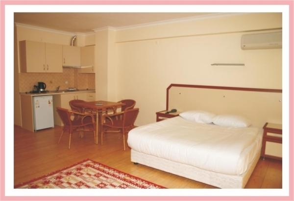 Escritório Estándar, Zeytin Apart Otel