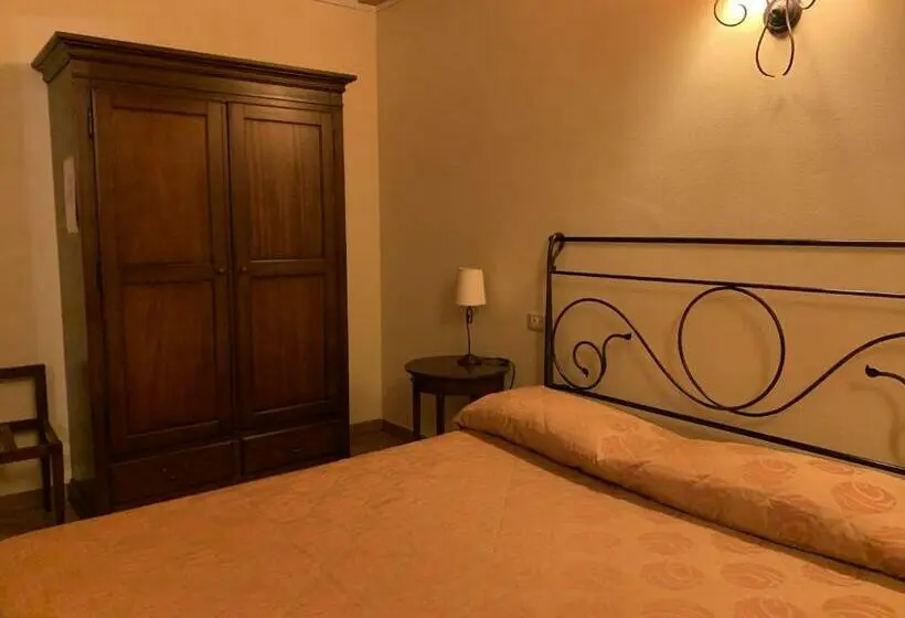 اتاق استاندارد سه نفره, Seiterre Agriturismo Tenuta San Leone