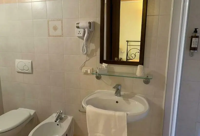 اتاق استاندارد, Seiterre Agriturismo Tenuta San Leone
