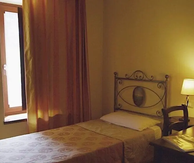 اتاق استاندارد یک نفره, Seiterre Agriturismo Tenuta San Leone