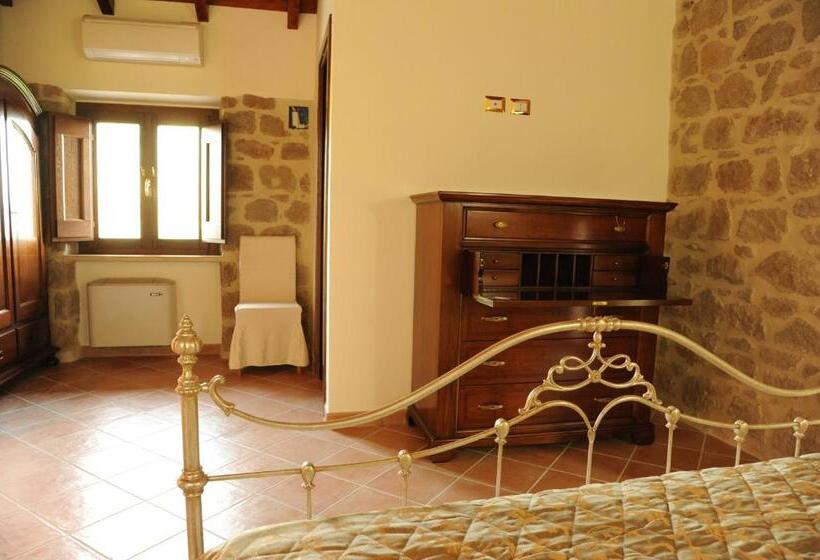 标准间, Grotta Biscia