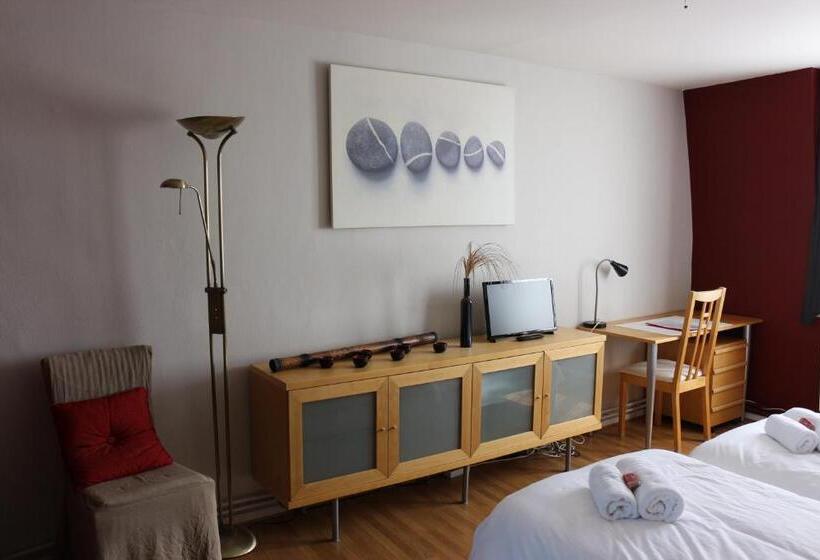 اتاق استاندارد, Brussels Bnb