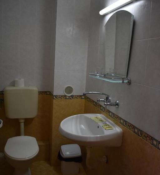 标准间, Exotic Guest House