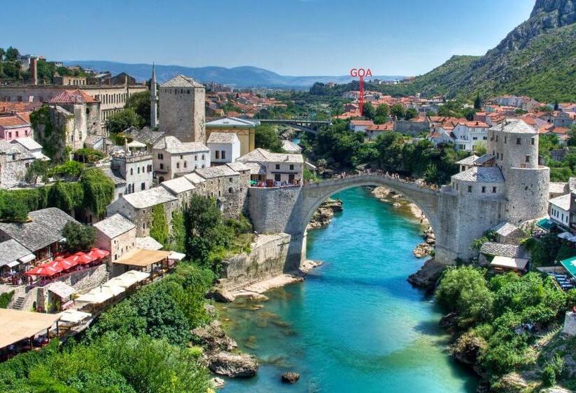 اتاق استاندارد چهارنفره با سرویس بهداشتی مشترک, Guest House Goa Mostar