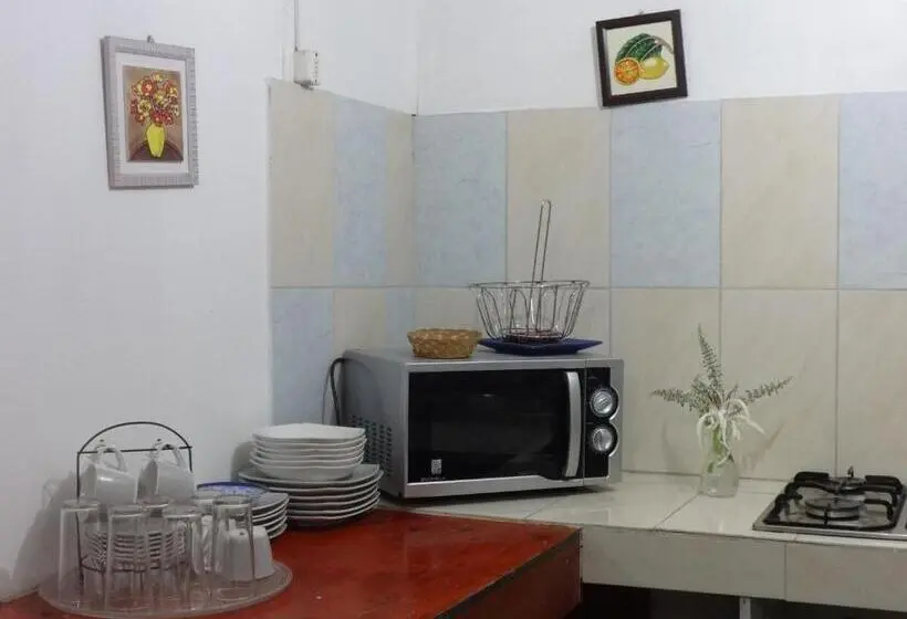 Vuode Makuusalissa, Hostal Vaihere