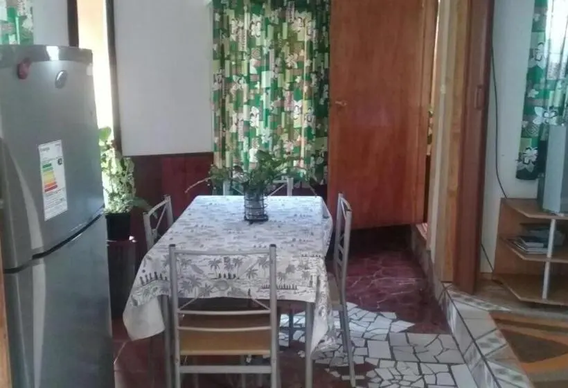 Vuode Makuusalissa, Hostal Vaihere