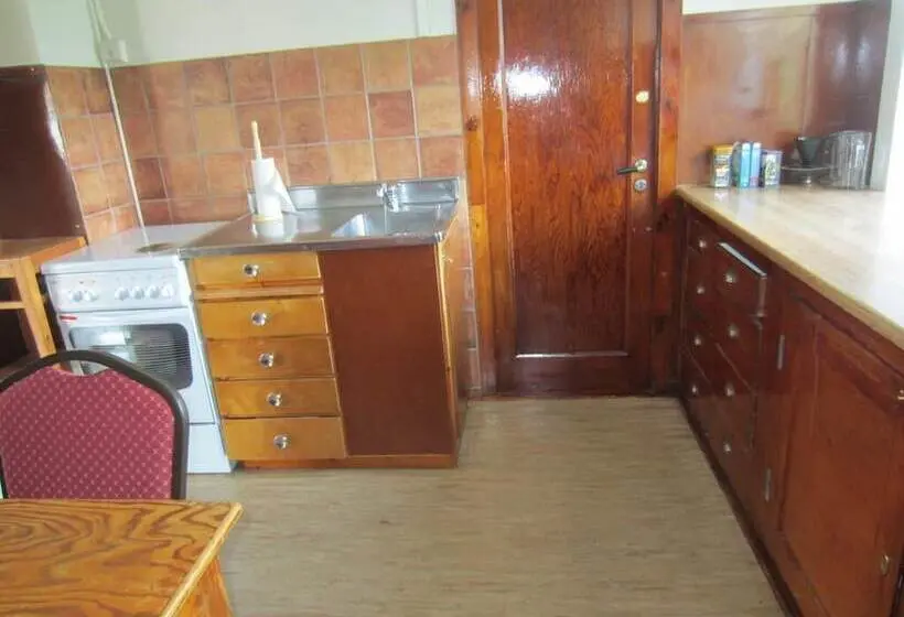 اتاق استاندارد, Nes Guesthouse