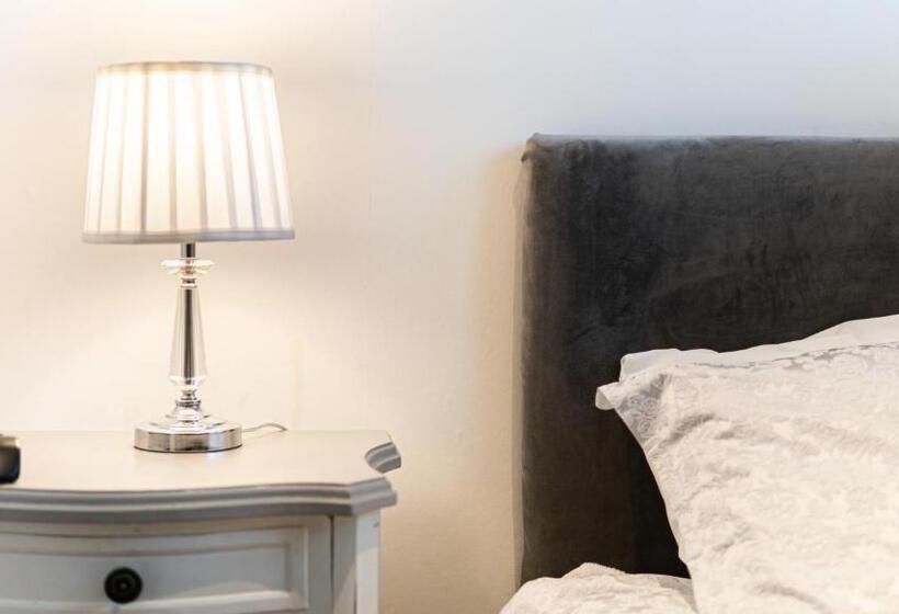 Одноместный Номер Basic, Trefoil Guest House