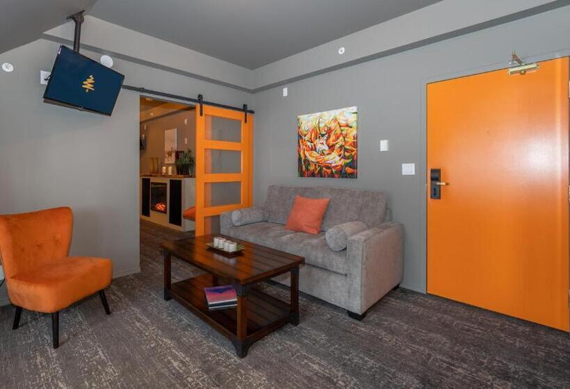 סוויטה דלוקס, The Larix