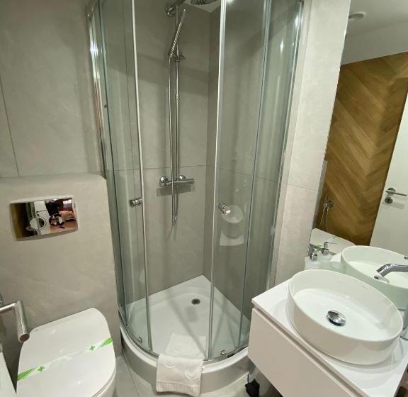 침실 3개 아파트, Pintea Chalet