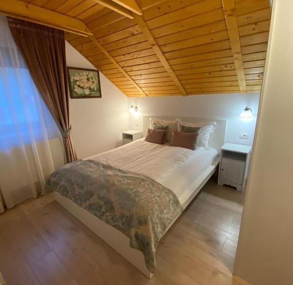 침실 3개 아파트, Pintea Chalet