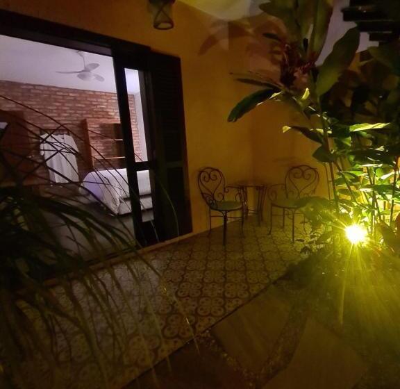 キングサイズベッドのスタンダードルーム, Pousada Vila Rosada