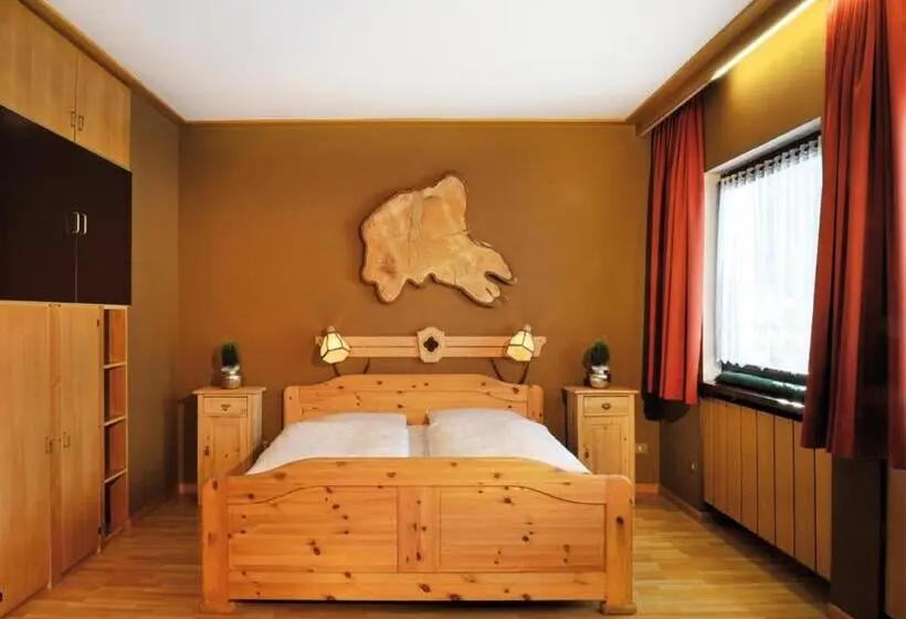 Huoneisto 1 Makuuhuone, Residence Adler
