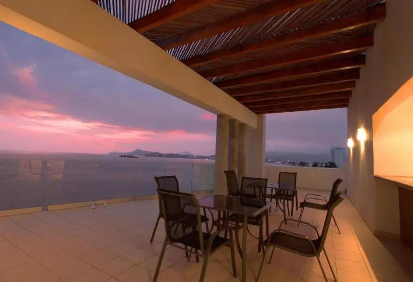 آپارتمان 2 خوابه با چشم‌انداز دریا, Condominio Marlica