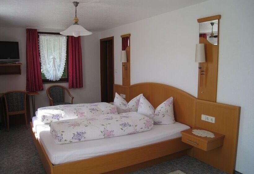 Rahat Oda, Gasthaus Pension Donishäusle