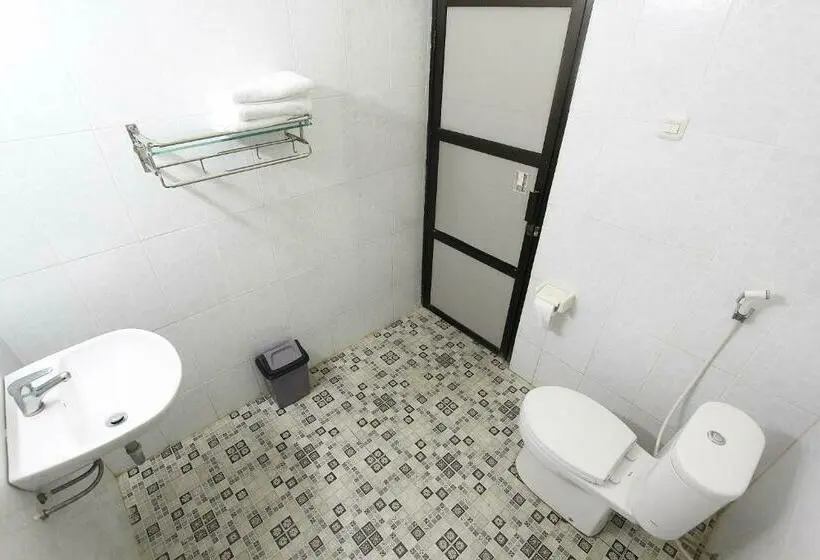 اتاق لوکس خانوادگی, Beone House Jogja