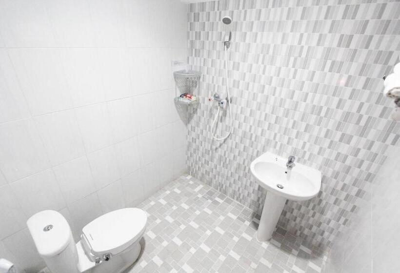 جناح مزود بتراس, Beone House Jogja