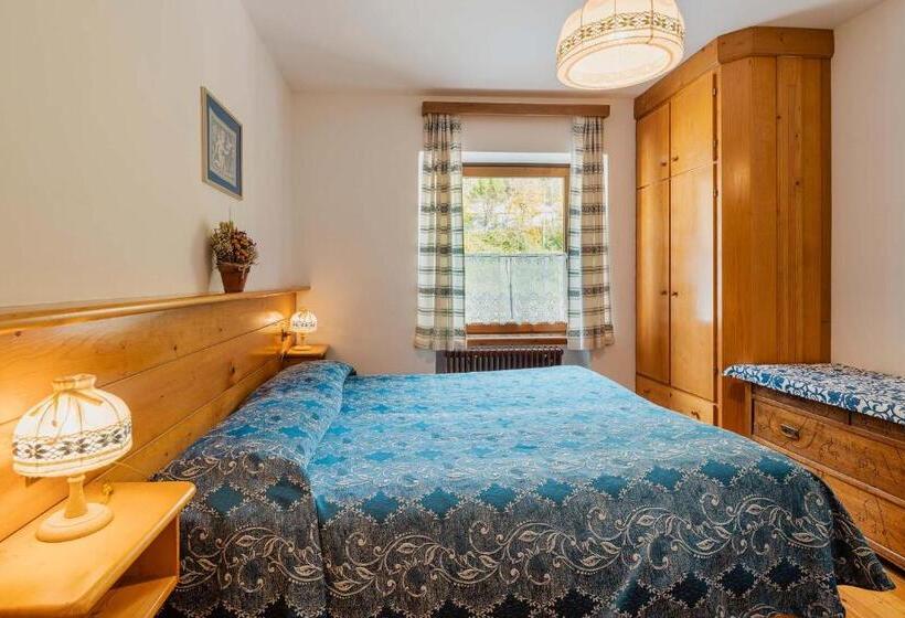 آپارتمان 1 خوابه با تراس, Locanda Montana