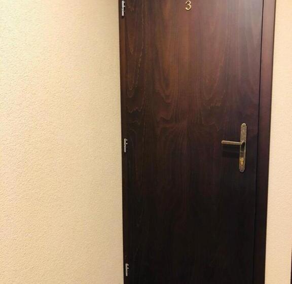 スタンダードルーム, Penzion A Reštaurácia Hanišberg