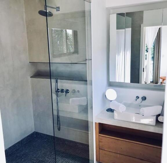 Бунгало Deluxe, Akwa Resorts Ocean View