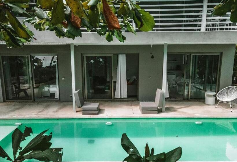 דירת חדר בקומת קרקע, Akwa Resorts Ocean View