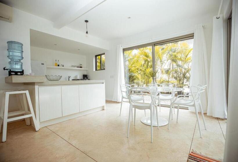 דירת חדר בקומת קרקע, Akwa Resorts Ocean View